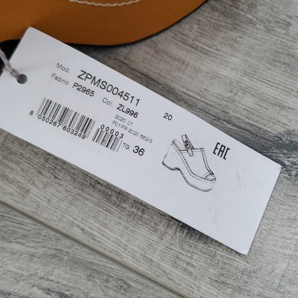 Marni Platforms NWT - Sold Out Color! - Picture 7 of 16